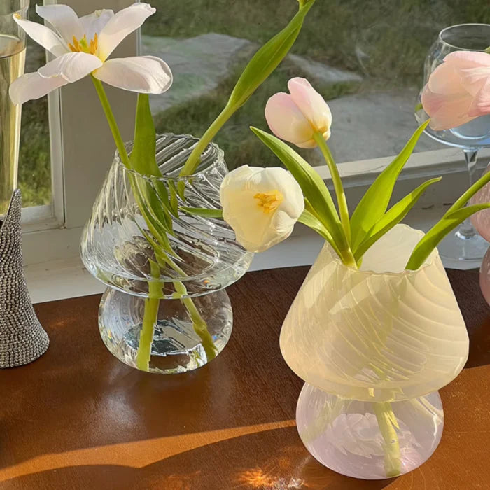 Vanilla Girl Vase