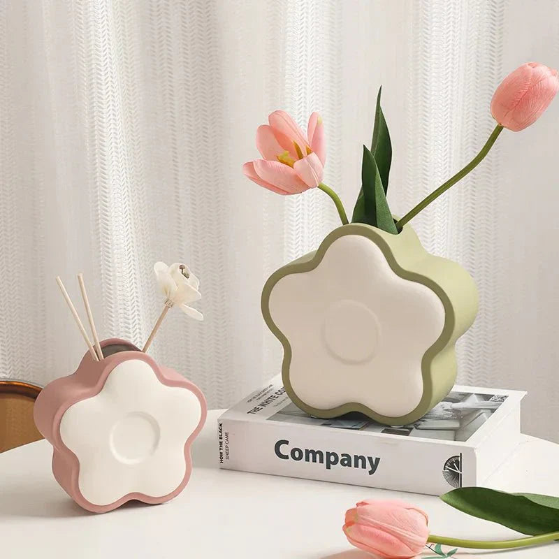 Daisy Flower Vase