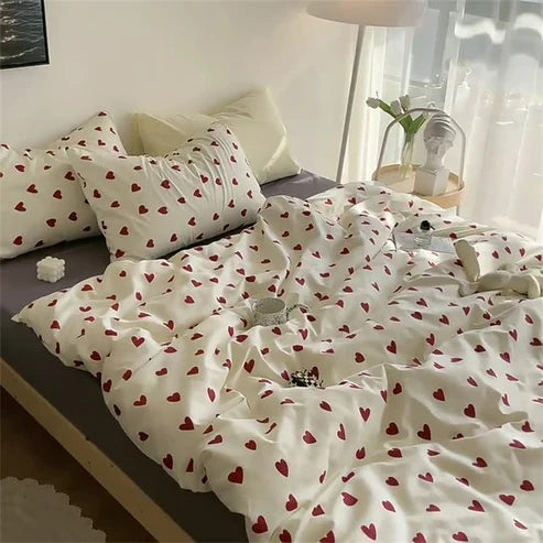 Classic Charm Red Hearts Bedding